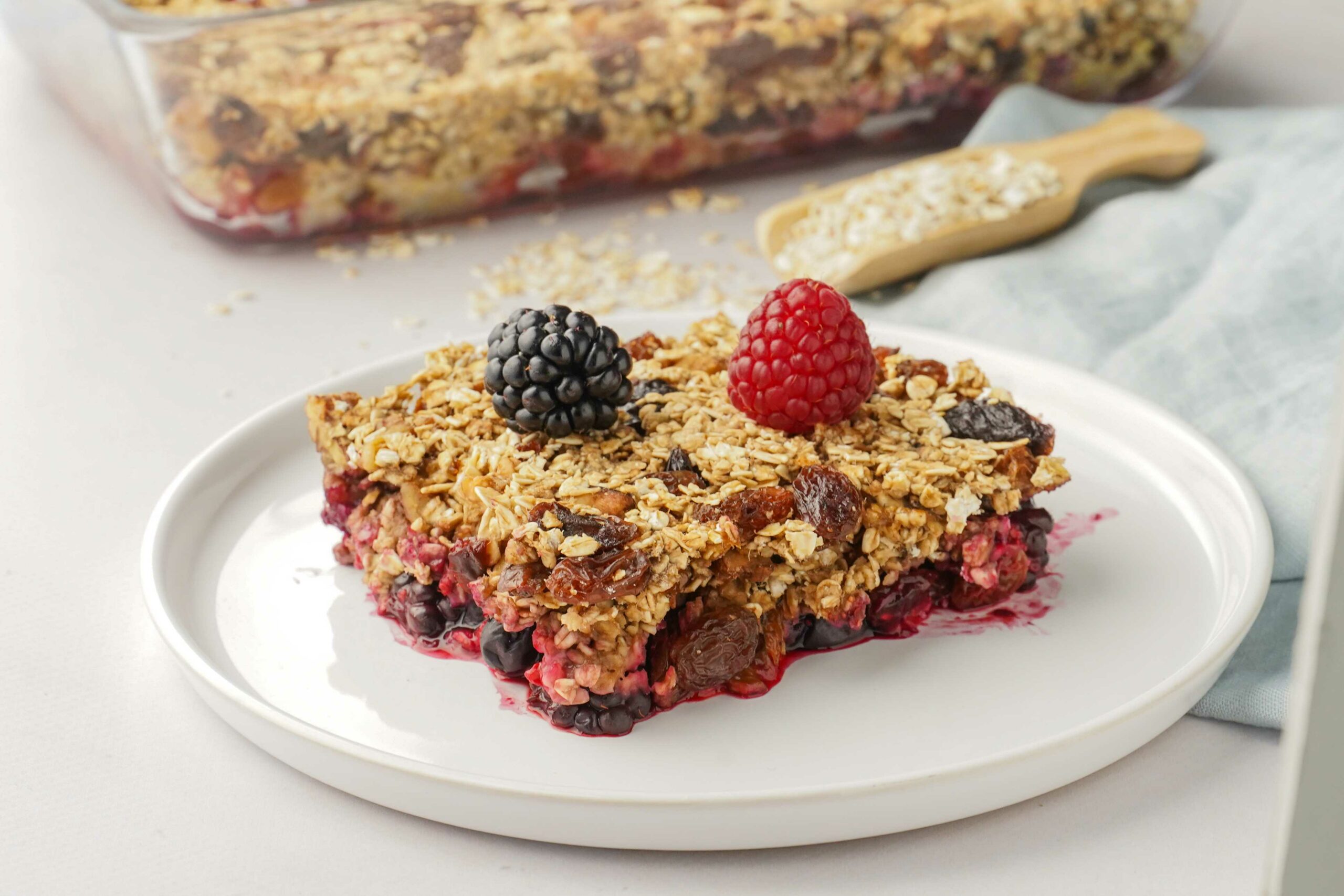 Breakfast Berry-Oatmeal Bake